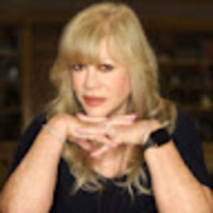 Meet your Posher, Daphna